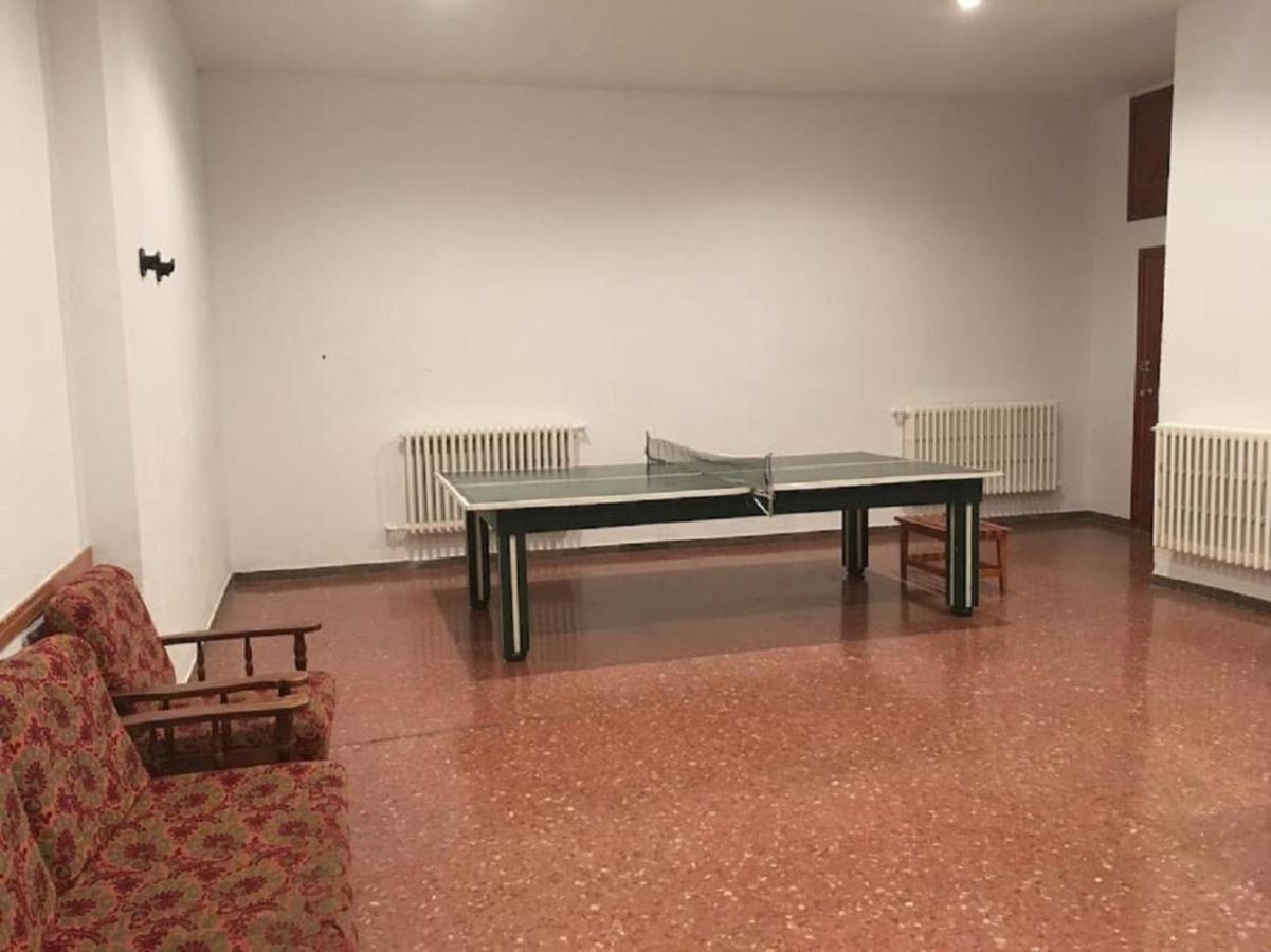 Vielha Centro Estudio Sapporo Eksteriør billede